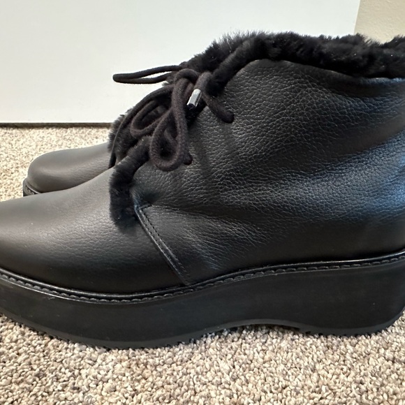 NEW Rachel Comey 40 9.5 Faux Shearling Lined Black Boots Ankle Booties - Picture 7 of 9